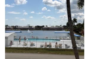 725 Sw 11th Ave 17f, Hallandale Beach