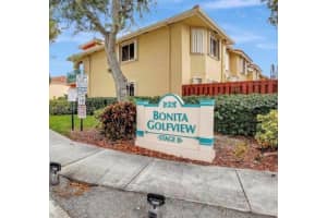 7045 Nw 173rd Dr 311, Hialeah