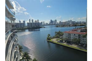 3250 Ne 188th St 906, Aventura