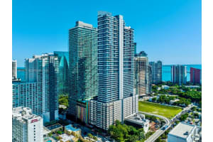 60 Sw 13rd St 1605, Miami