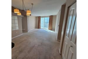 7350 Sw 89th St 1804s, Miami