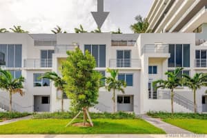 2960 Ne 207th St Ts-102, Aventura