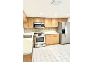 1005 Palm Beach Trace Dr 1005, Royal Palm Beach