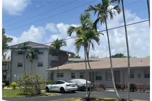700 Layne Blvd 124, Hallandale Beach