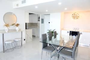 20301 W Country Club Dr 1422, Aventura