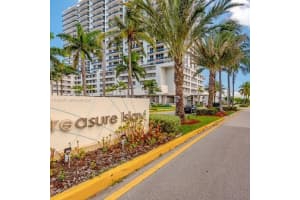 1801 S Treasure Dr 222, North Bay Village