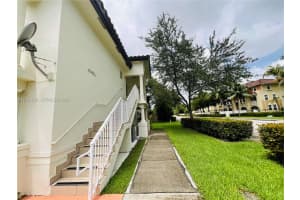 10901 Nw 88th Ter 806, Doral