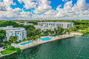 723 Ne 62nd St Th-1, Miami 723 Ne 62nd St Th-1, Miami