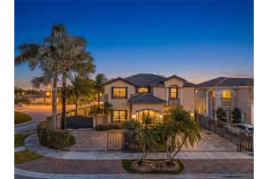 18091 Nw 87th Ct, Hialeah