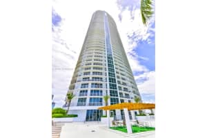 1750 N Bayshore Dr 1211, Miami