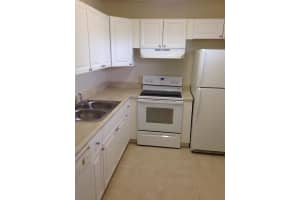 7561 Nw 16th St 2310, Plantation