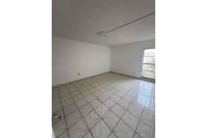 4855 Nw 7th St 409-6, Miami