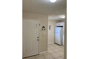 15701 Sw 137th Ave 204, Miami