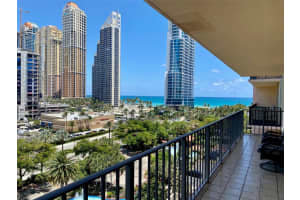 210 174th St 912, Sunny Isles Beach