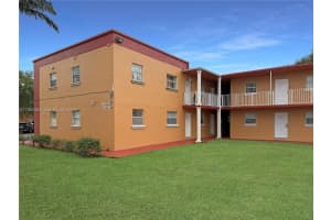 1245 W 24th St 108, Hialeah