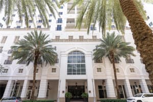 10 Aragon Ave 1105, Coral Gables