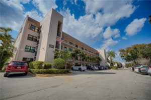 2901 N Nob Hill Rd 303, Sunrise