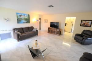 2886 E Fernley Drive 58, West Palm Beach