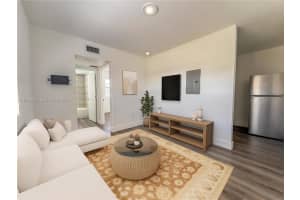 1710 Nw 1st Ct 13, Miami