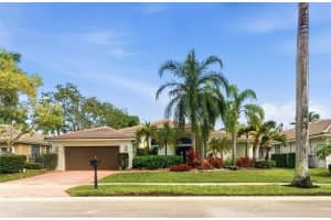 2562 Eagle Run Ln, Weston