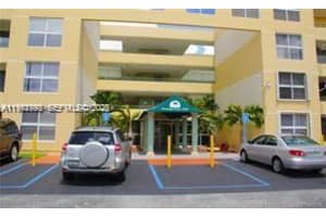 8320 Nw 8th St 2-110, Miami