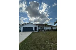 1306 Sw 11 Th, Cape Coral