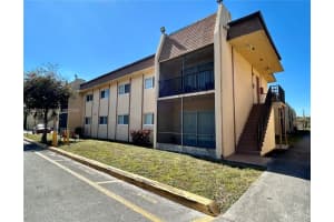 2916 Nw 55th Ave 2d, Lauderhill