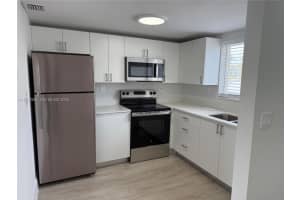 3626 Ne 168th St 506, North Miami Beach