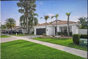 17912 Sw 12th Ct, Pembroke Pines