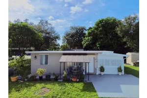 6137 Garfield St, Hollywood