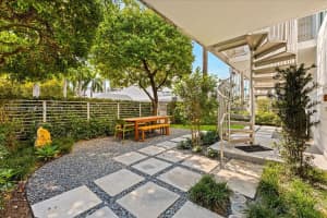 1700 Meridian Ave 203, Miami Beach