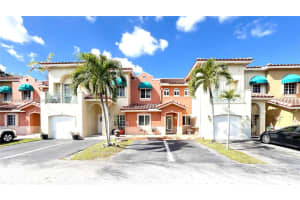 17360 Nw 69th Ct 204, Hialeah