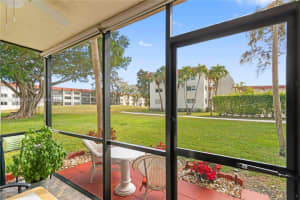 691 S Hollybrook Dr 26-105, Pembroke Pines 691 S Hollybrook Dr 26-105, Pembroke Pines