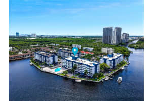 16558 Ne 26th Ave 2a, North Miami Beach