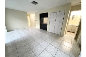 813 Sw 10th St A, Hallandale Beach