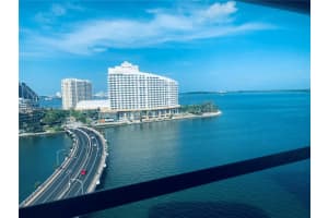 801 Brickell Bay Dr 1470, Miami
