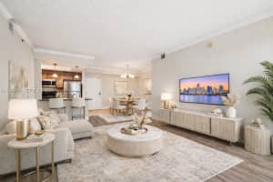 2000 N Bayshore Dr 304, Miami