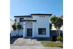 18450 Nw 56th Pl, Miami Gardens