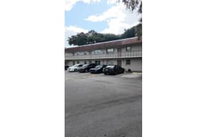 3777 Nw 78th Ave 11g, Davie