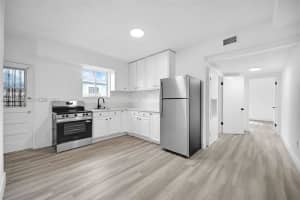 1391 Nw 102nd St 1391, Miami