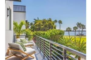 123 Murray Rd, West Palm Beach