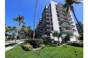 575 Crandon Blvd 503, Key Biscayne