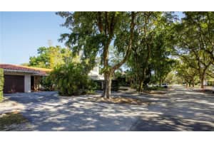 927 Catalonia Ave, Coral Gables