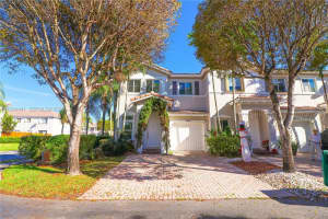 5663 Nw 112th Pl 5663, Doral