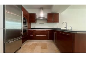 218 Se 14th St 1504, Miami