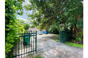 326 Nw 96th Street 1, Miami