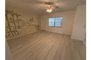 5300 Washington St B329, Hollywood