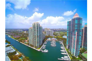 3330 Ne 190th St 1117, Aventura