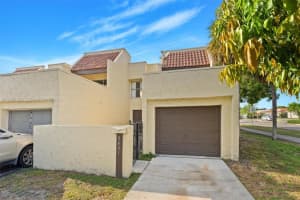 5601 Nw 18th St 4, Lauderhill