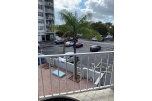 16740 Ne 9th Ave 206, North Miami Beach